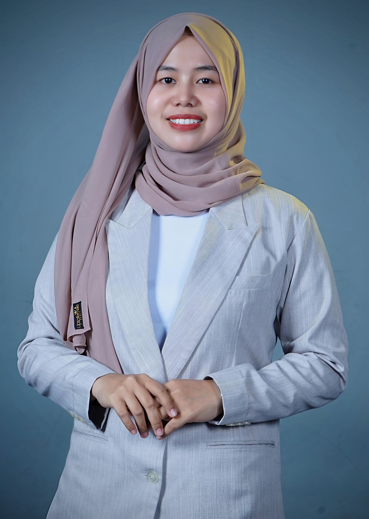 Melly Anggun Puspita., S.Pd